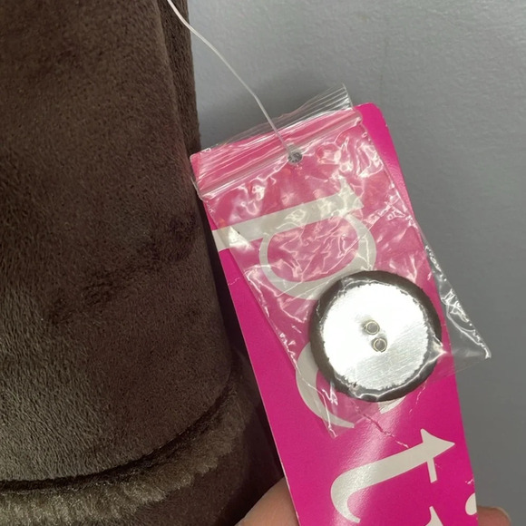 FLAIR SPORT NWT Fun Fur Shawl Collar Vest Brown Faux Suede  Button Front MP - Picture 6 of 11